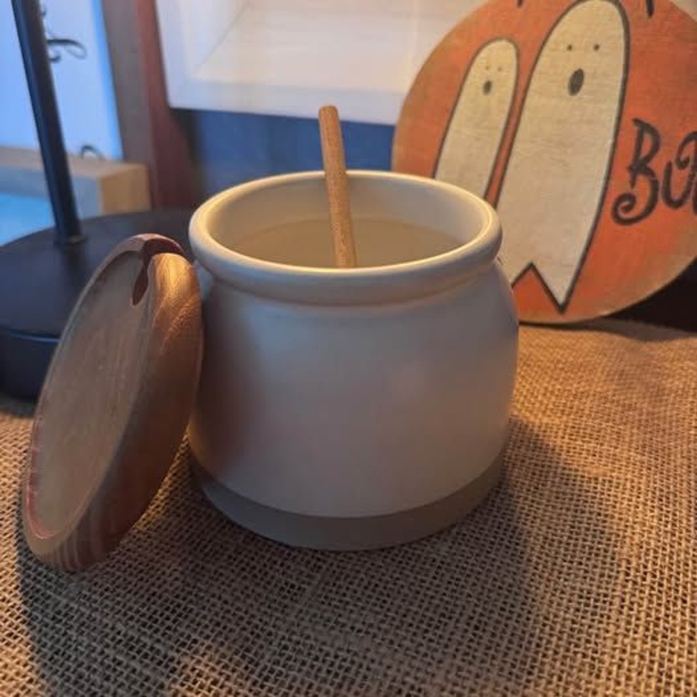 Hearth & Hand Cream Stoneware Honey Pot with Wooden Lid and Dipper